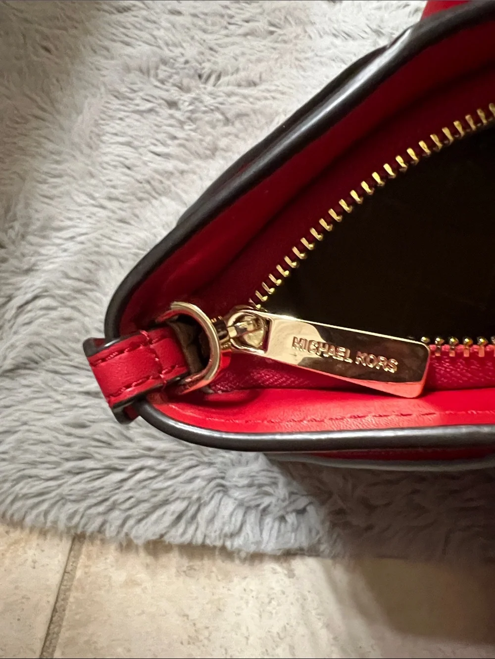 Michael Kors Avril Small Leather Top-Zip Satchel
